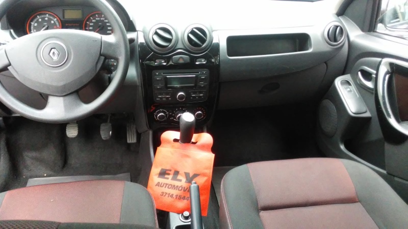 RENAULT SANDERO 1.6 STEPWAY 16V - 2012