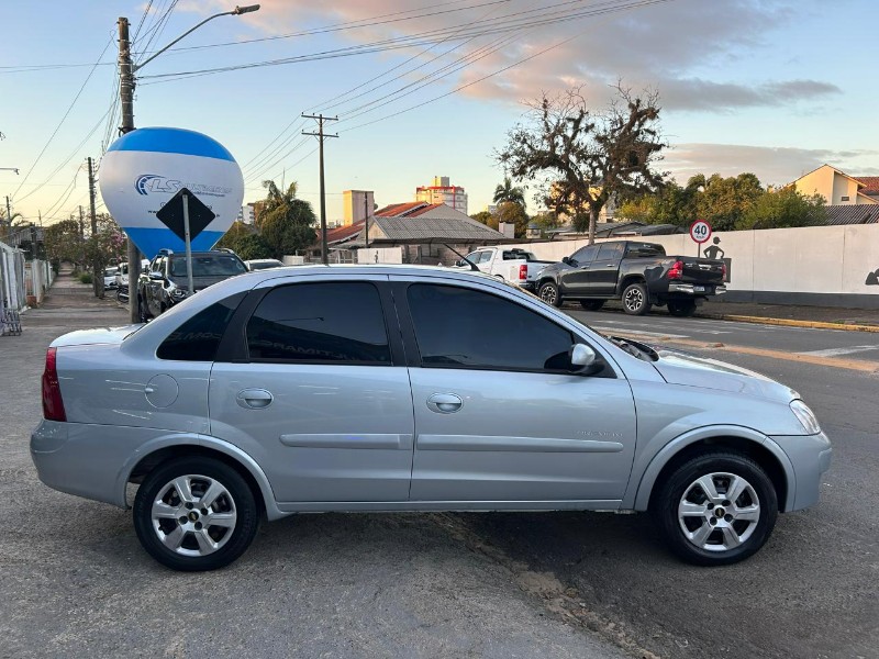 CHEVROLET CORSA SED. PREMIUM 1.4 8V ECONOFLEX 4P 2010/2010 LS MULTIMARCAS VENÂNCIO AIRES / Carros no Vale