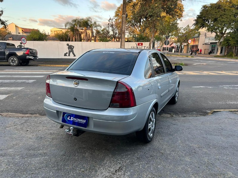 CHEVROLET CORSA SED. PREMIUM 1.4 8V ECONOFLEX 4P 2010/2010 LS MULTIMARCAS VENÂNCIO AIRES / Carros no Vale