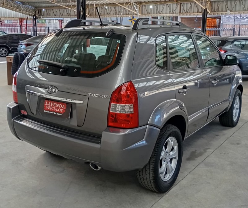 HYUNDAI TUCSON 2.0 GLS 2017/2018 LAVENDA VEÍCULOS ARROIO DO MEIO / Carros no Vale