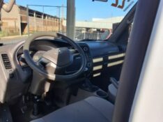 HYUNDAI HR 2.5 2021/2022 LAVENDA VEÍCULOS ARROIO DO MEIO / Carros no Vale