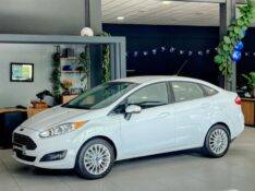 FORD FIESTA SEDAN TITANIUM 1.6 2014/2014 JOÃO CARROS MULTIMARCAS GUAPORÉ / Carros no Vale