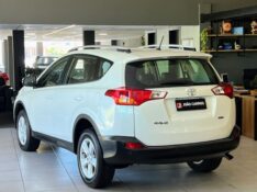 TOYOTA RAV4 2.0 4X2 16V 2013/2013 JOÃO CARROS MULTIMARCAS GUAPORÉ / Carros no Vale