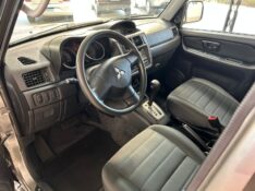 MITSUBISHI PAJERO TR4 2.0 2014/2015 LAVENDA VEÍCULOS ARROIO DO MEIO / Carros no Vale