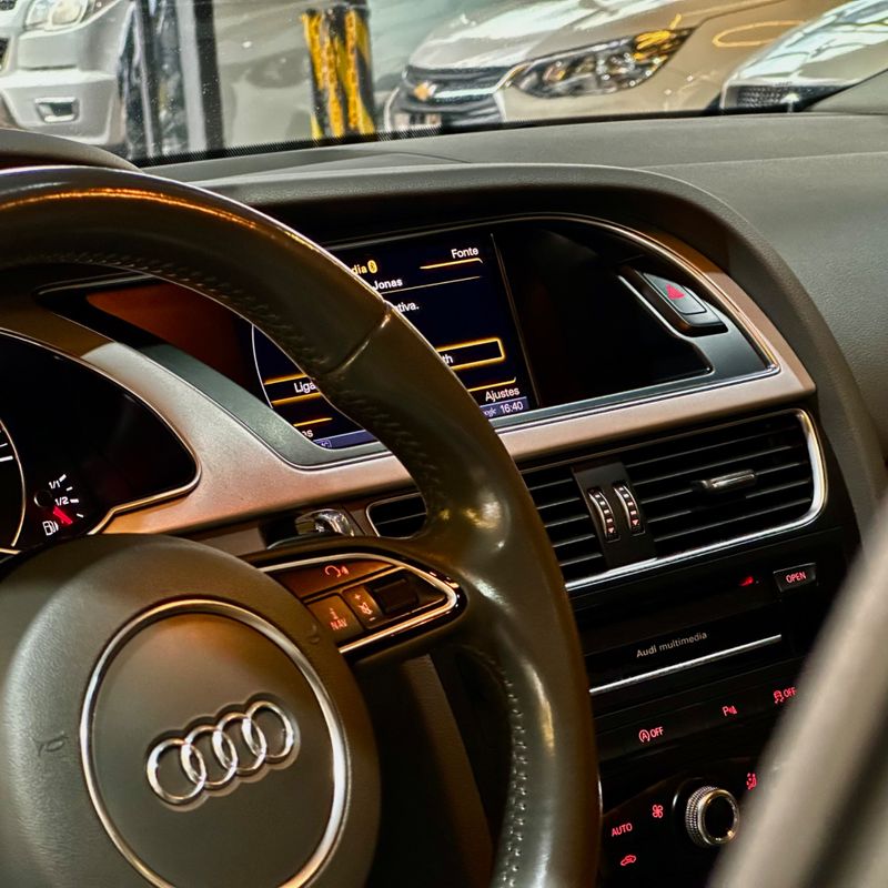 Audi A5 Sportback 170cv 2015/2016 DL MOTORS LAJEADO / Carros no Vale