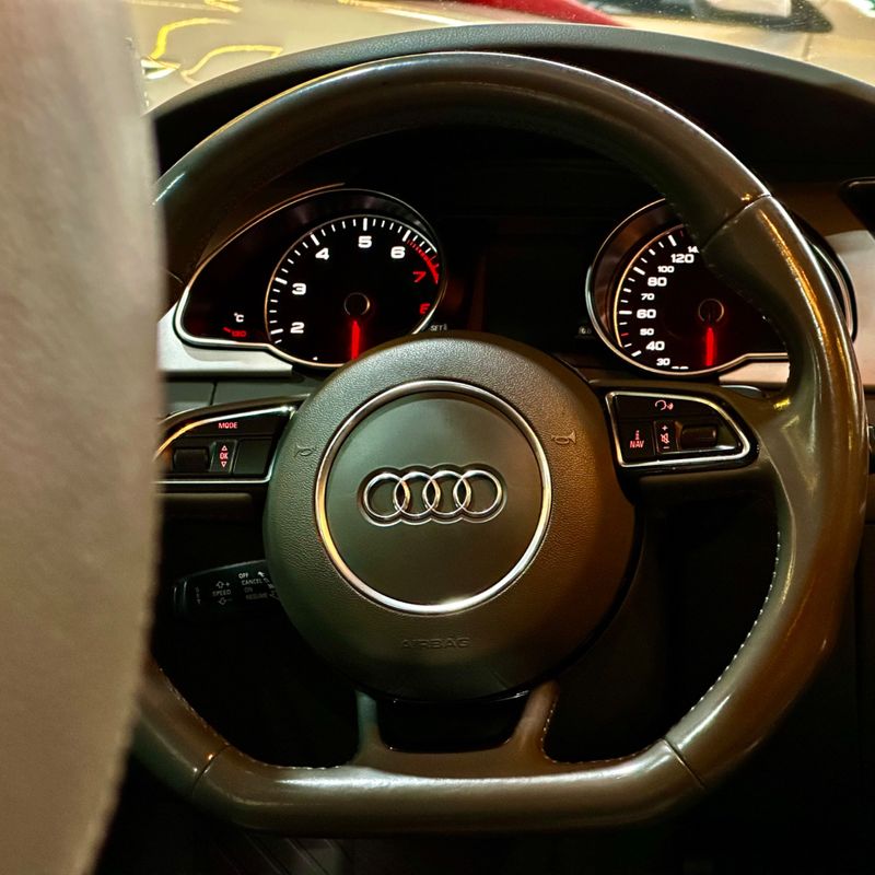 Audi A5 Sportback 170cv 2015/2016 DL MOTORS LAJEADO / Carros no Vale
