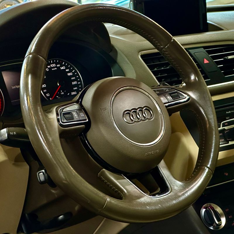 Audi Q3 2.0tfsi Amb 2014/2015 DL MOTORS LAJEADO / Carros no Vale