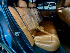 Bmw 320i 2.0 16v Turbo M Sport 2020/2021 DL MOTORS LAJEADO / Carros no Vale