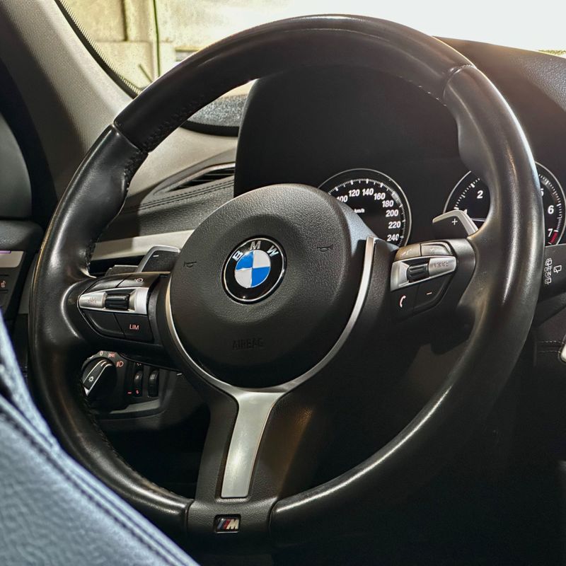 Bmw X1 Sdrive20i X Line 2022/2022 DL MOTORS LAJEADO / Carros no Vale