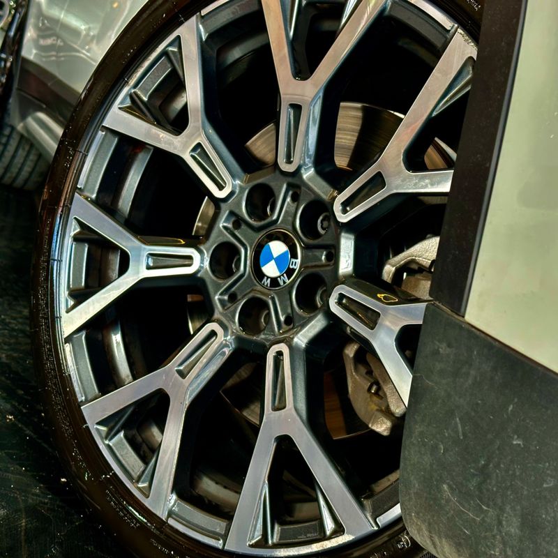 Bmw X1 Sdrive20i X Line 2022/2022 DL MOTORS LAJEADO / Carros no Vale