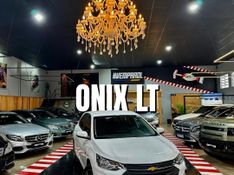 Chevrolet Onix 10 Lt2 2023/2024 DL MOTORS LAJEADO / Carros no Vale