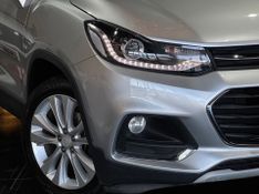 Chevrolet Tracker Ltz 2017/2017 DL MOTORS LAJEADO / Carros no Vale