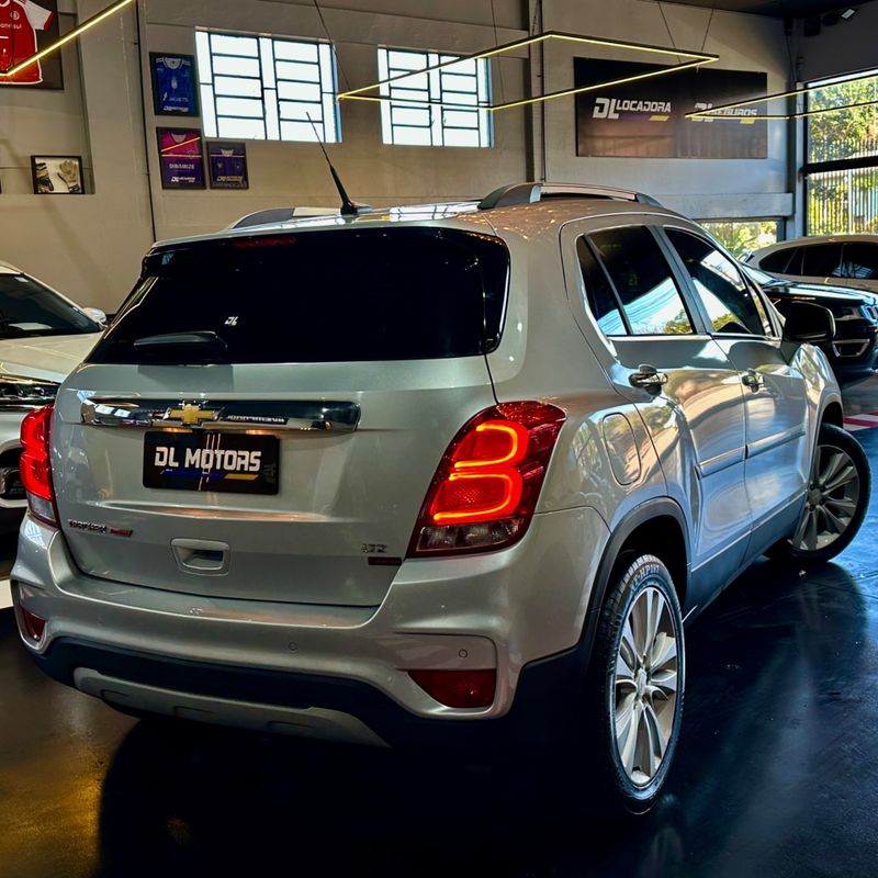 Chevrolet Tracker Ltz 2017/2017 DL MOTORS LAJEADO / Carros no Vale