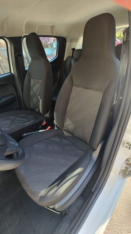 Fiat MOBI LIKE 1.0 Fire 2022/2023 RENNER AUTOMÓVEIS LAJEADO / Carros no Vale