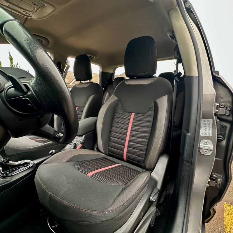 Fiat Toro Freedom At9 D4 2019/2020 DL MOTORS LAJEADO / Carros no Vale