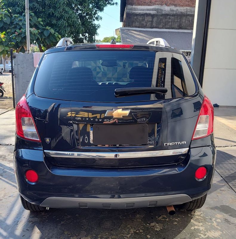 CHEVROLET CAPTIVA SPORT FWD 2.4 16V 171/185cv 2014/2014 RENNER AUTOMÓVEIS LAJEADO / Carros no Vale