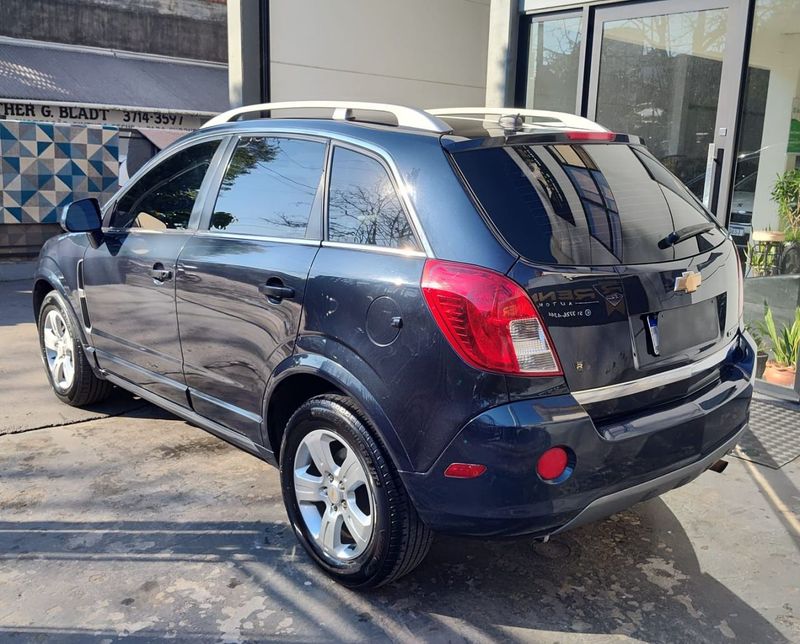 CHEVROLET CAPTIVA SPORT FWD 2.4 16V 171/185cv 2014/2014 RENNER AUTOMÓVEIS LAJEADO / Carros no Vale