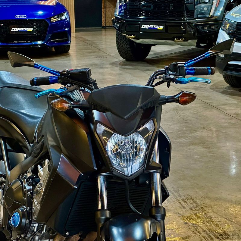 Honda Motos Cb 650f 2015/2015 DL MOTORS LAJEADO / Carros no Vale
