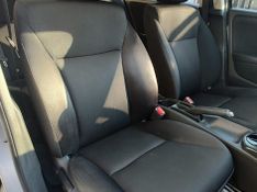 Honda CITY Sedan LX 1.5 16V 2014/2015 RENNER AUTOMÓVEIS LAJEADO / Carros no Vale
