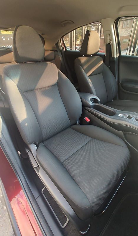 Honda HR-V EX 1.8 Flexone 16V 2017/2017 RENNER AUTOMÓVEIS LAJEADO / Carros no Vale