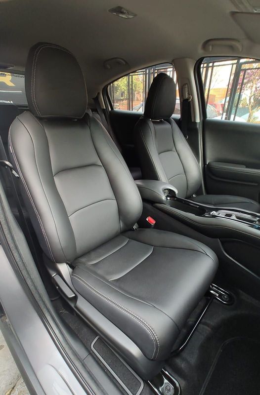 Honda HR-V EXL 1.8 Flexone 16V 2019/2020 RENNER AUTOMÓVEIS LAJEADO / Carros no Vale