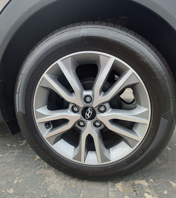 Hyundai Creta Prestige 2.0 16V 2017/2018 RENNER AUTOMÓVEIS LAJEADO / Carros no Vale