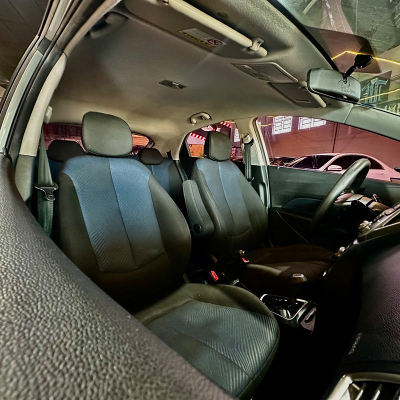 Hyundai Hb20 1.6a Comf 2014/2015 DL MOTORS LAJEADO / Carros no Vale
