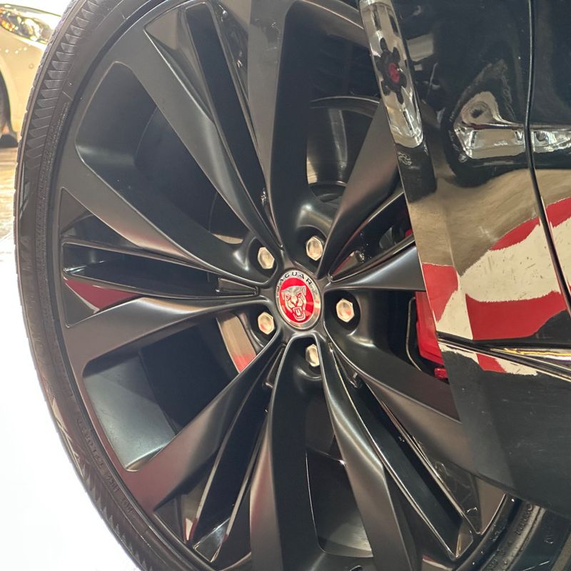 Jaguar Jag Fpace 380cv V6 S 2016/2017 DL MOTORS LAJEADO / Carros no Vale