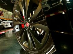 Jaguar Jag Fpace 380cv V6 S 2016/2017 DL MOTORS LAJEADO / Carros no Vale