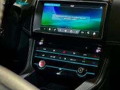 Jaguar Jag Fpace 380cv V6 S 2016/2017 DL MOTORS LAJEADO / Carros no Vale