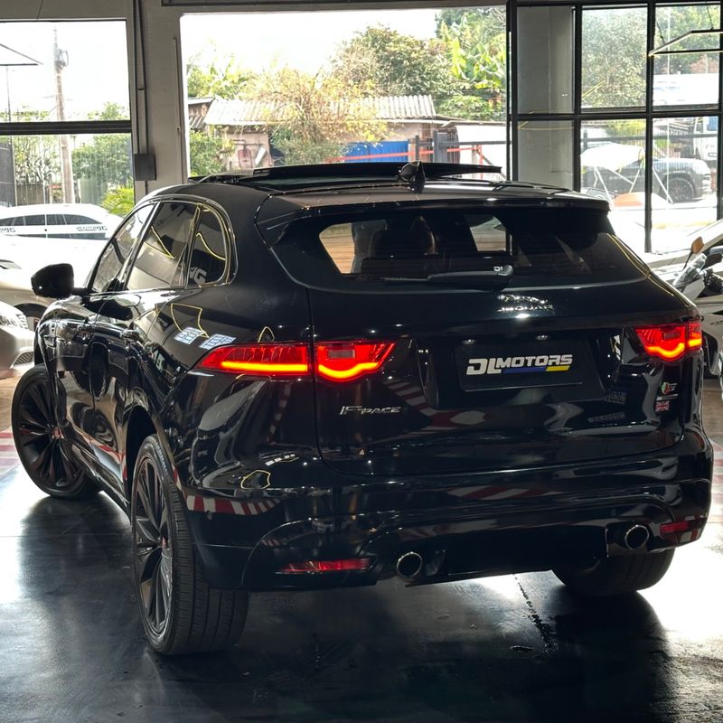 Jaguar Jag Fpace 380cv V6 S 2016/2017 DL MOTORS LAJEADO / Carros no Vale