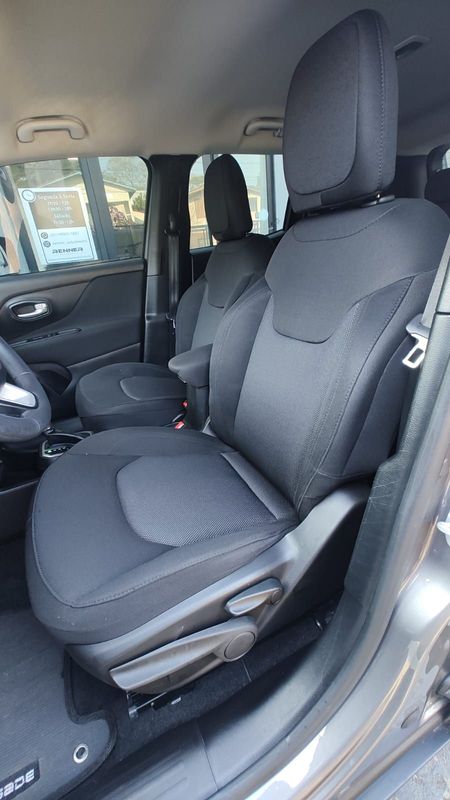 Jeep Renegade1.8 4×2 16V 2021/2021 RENNER AUTOMÓVEIS LAJEADO / Carros no Vale