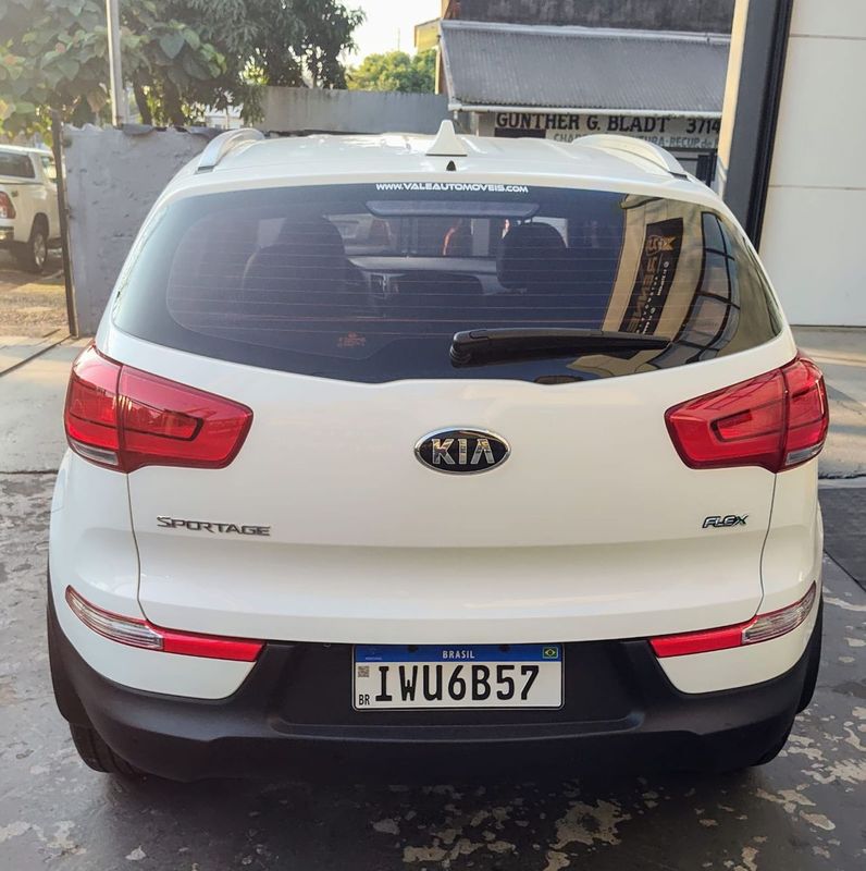 KIA Sportage LX 2.0 16V/ 16V 2015/2016 RENNER AUTOMÓVEIS LAJEADO / Carros no Vale