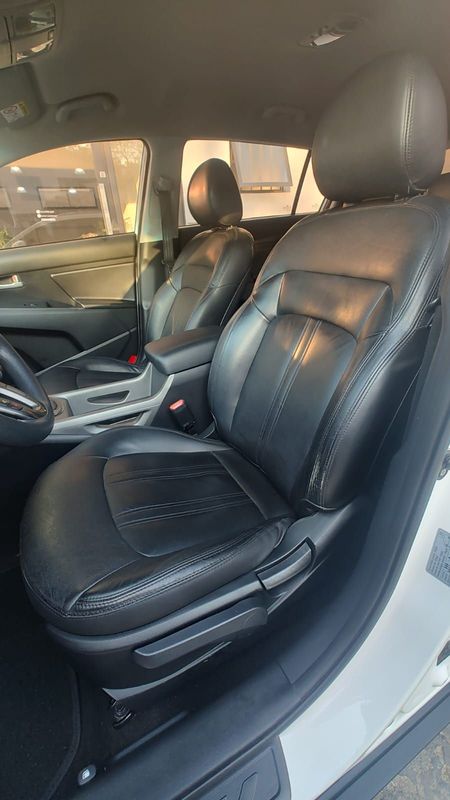 KIA Sportage LX 2.0 16V/ 16V 2015/2016 RENNER AUTOMÓVEIS LAJEADO / Carros no Vale
