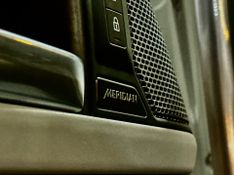 Land Rover Defender 110p Se 7 Lugares 300 Cv 2020/2021 DL MOTORS LAJEADO / Carros no Vale