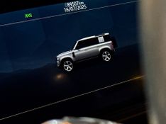 Land Rover Defender 110p Se 7 Lugares 300 Cv 2020/2021 DL MOTORS LAJEADO / Carros no Vale