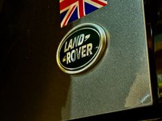 Land Rover Defender 110p Se 7 Lugares 300 Cv 2020/2021 DL MOTORS LAJEADO / Carros no Vale