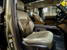 Land Rover Defender110p Se 7l 2020/2020 DL MOTORS LAJEADO / Carros no Vale