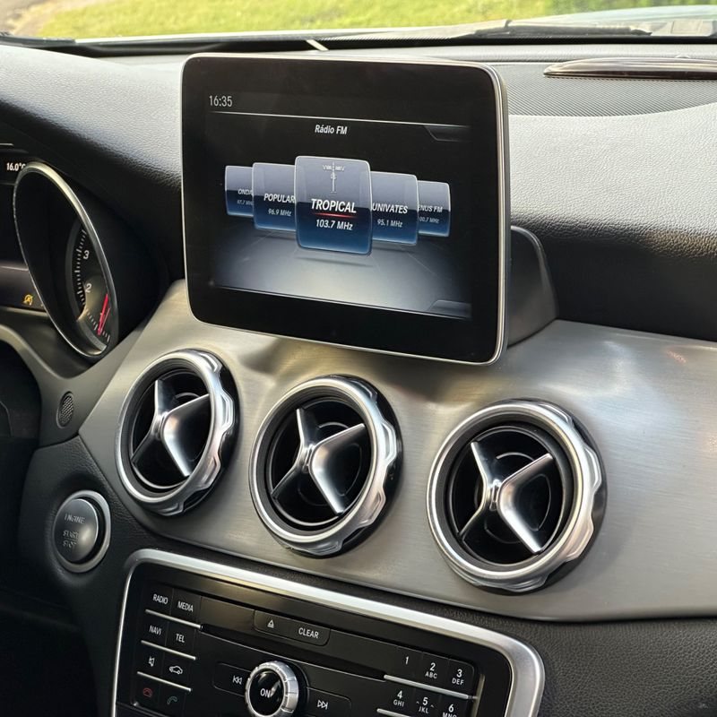 Mercedes-benz Gla 200 1.6 Cgi Vision 16v Turbo 2019/2020 DL MOTORS LAJEADO / Carros no Vale