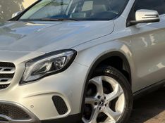 Mercedes-benz Gla 200 1.6 Cgi Vision 16v Turbo 2019/2020 DL MOTORS LAJEADO / Carros no Vale