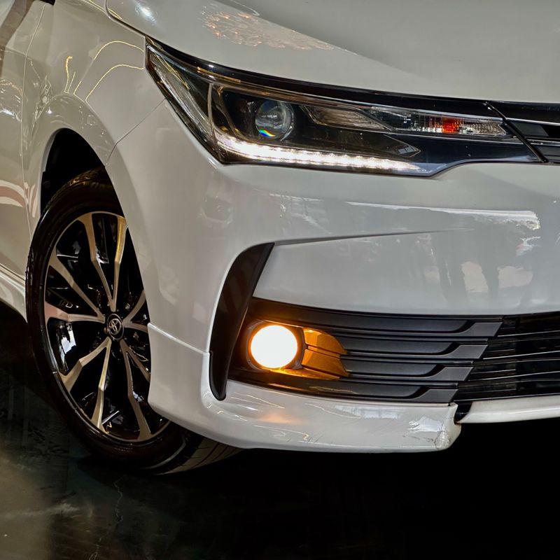 Toyota Corolla Xrs 2017/2018 DL MOTORS LAJEADO / Carros no Vale
