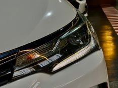 Toyota Corolla Xrs 2017/2018 DL MOTORS LAJEADO / Carros no Vale