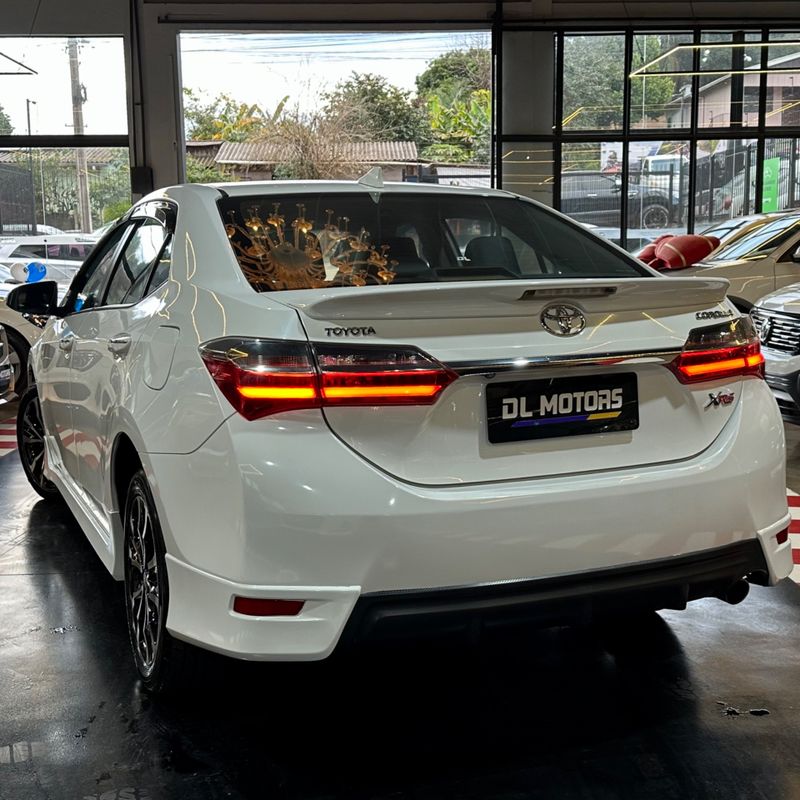 Toyota Corolla Xrs 2017/2018 DL MOTORS LAJEADO / Carros no Vale