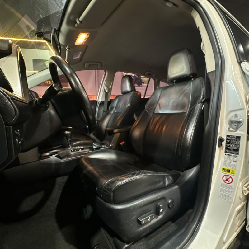Toyota Rav4 2.0 4×4 16v 2014/2014 DL MOTORS LAJEADO / Carros no Vale