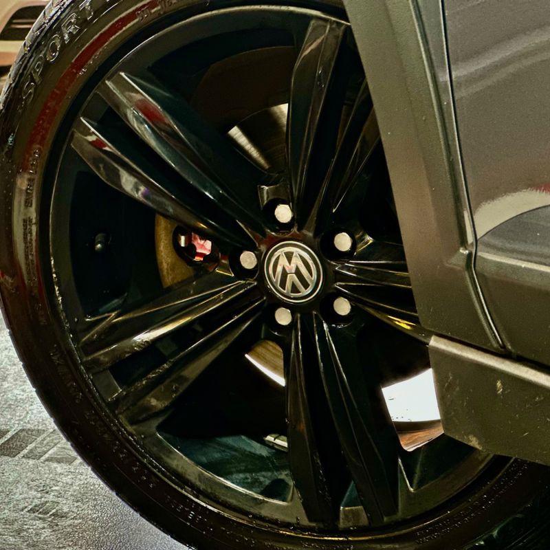 Volkswagen Nivus Cl Tsi Ad 2021/2021 DL MOTORS LAJEADO / Carros no Vale