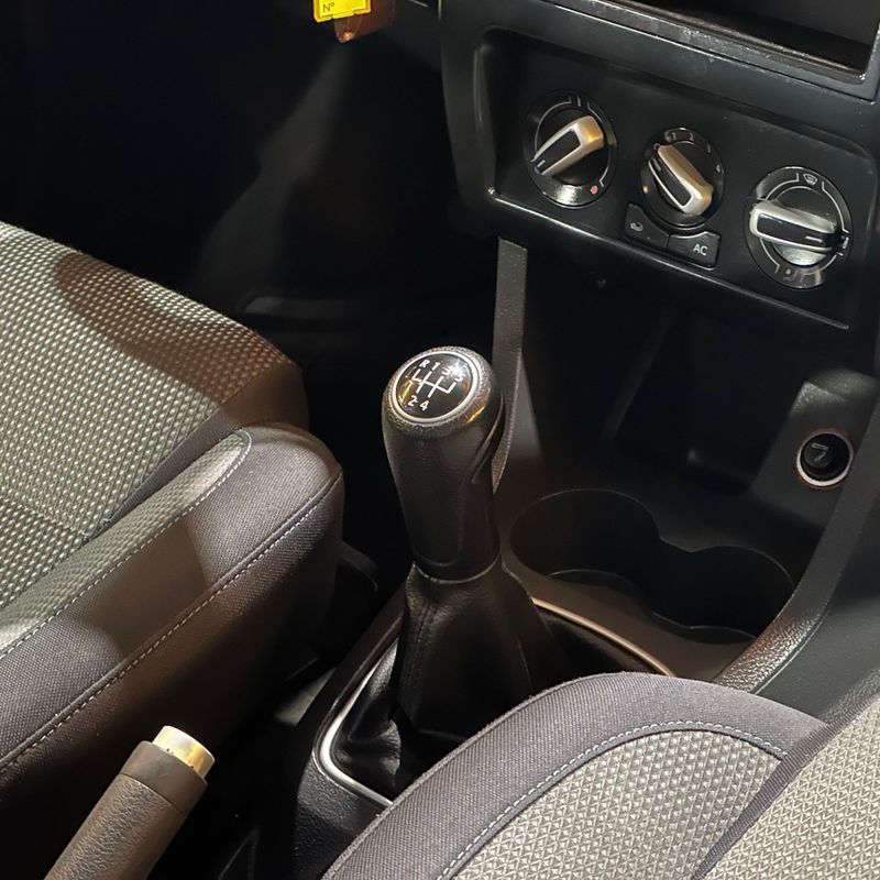 Volkswagen Spacefox Trend Gii 2012/2012 DL MOTORS LAJEADO / Carros no Vale
