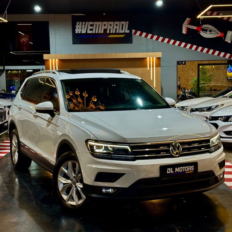 Volkswagen Tiguan Allspace Cl 2018/2018 DL MOTORS LAJEADO / Carros no Vale