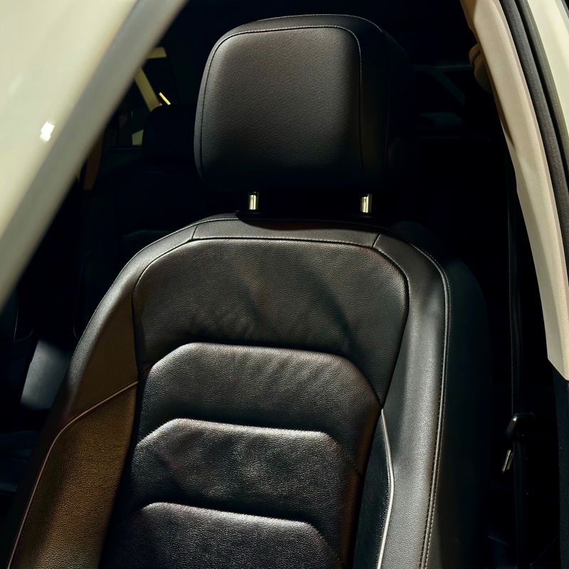 Volkswagen Tiguan Allspace Cl 2018/2018 DL MOTORS LAJEADO / Carros no Vale