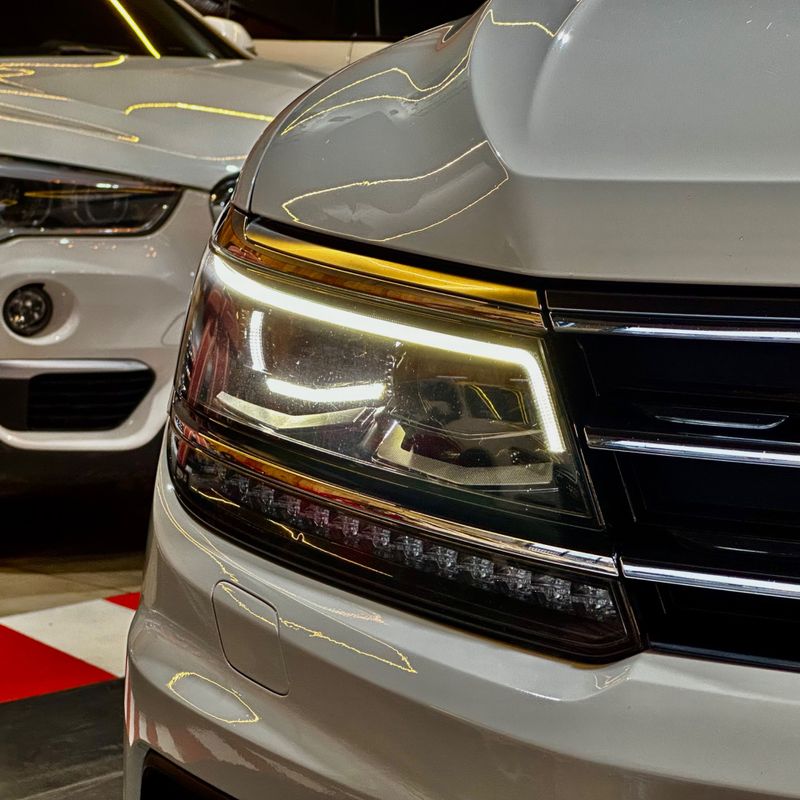Volkswagen Tiguan Allspace Cl 2018/2018 DL MOTORS LAJEADO / Carros no Vale