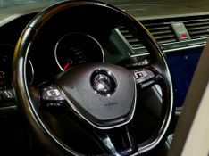Volkswagen Tiguan Allspace Cl 2018/2018 DL MOTORS LAJEADO / Carros no Vale